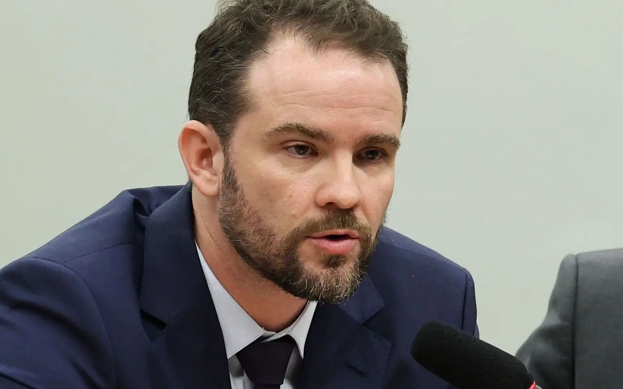 Governo enviará MP do Imposto Seletivo e renova subvenção ao diesel