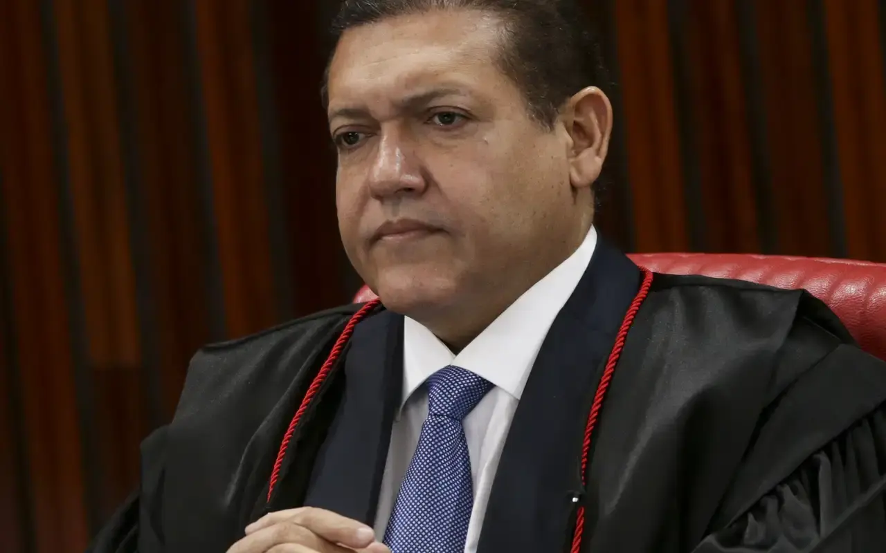 Justiça está preparada para eleição tranquila, diz presidente do TSE