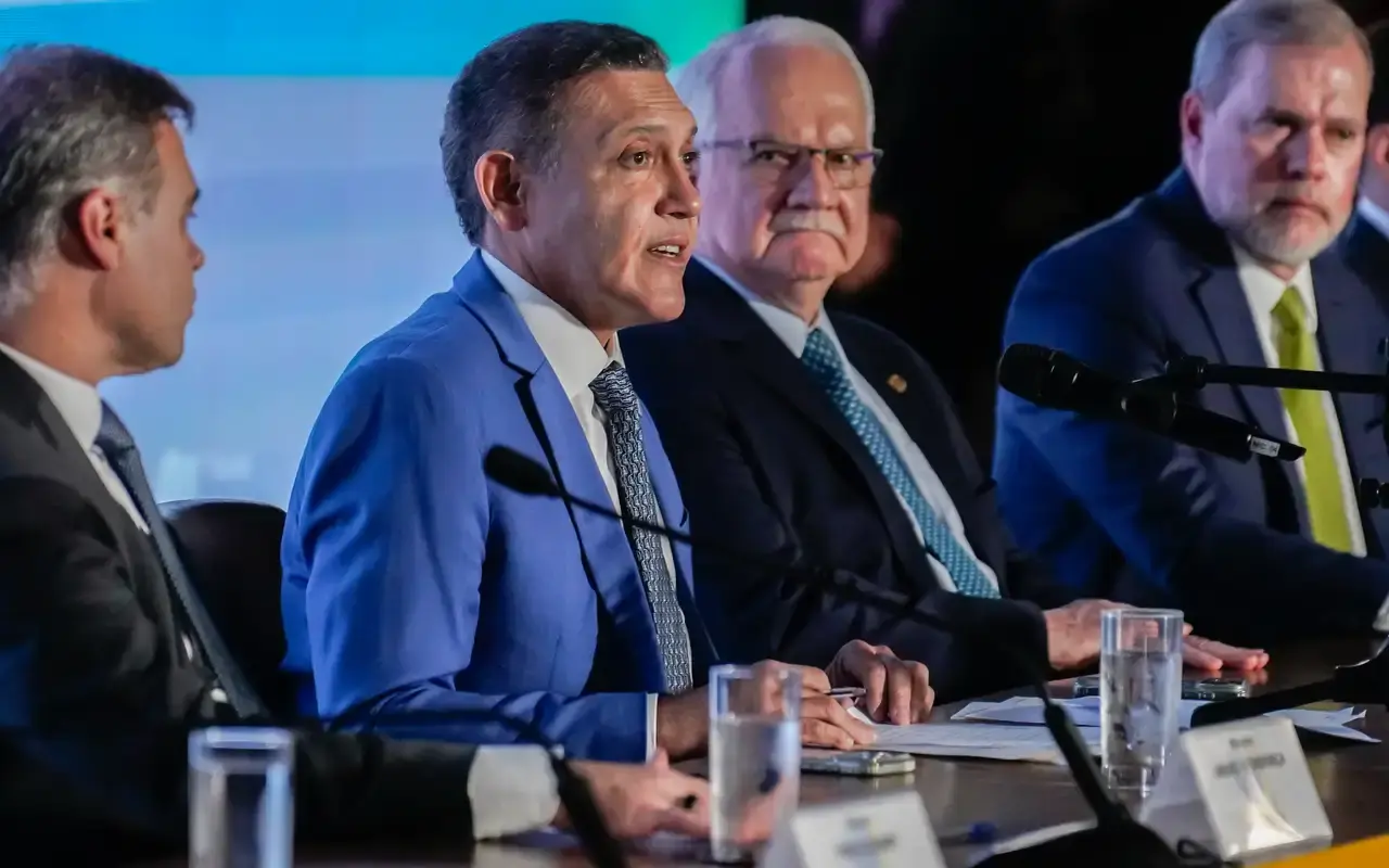 Kassio diz que não há alerta de interferência nas eleições brasileiras