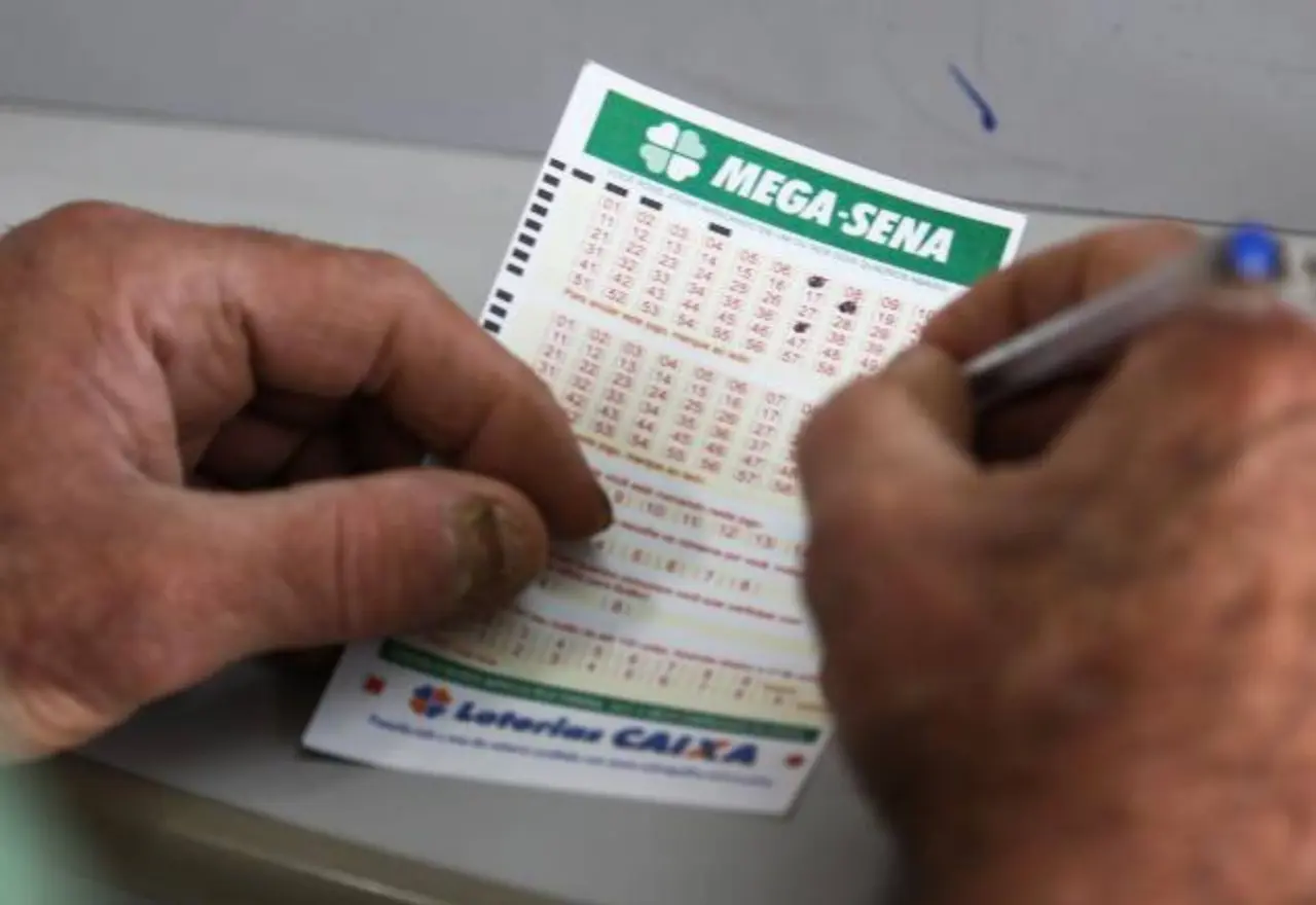 Feriado altera calendário da Mega-Sena e sorteio de R$ 150 milhões fica para quarta-feira
