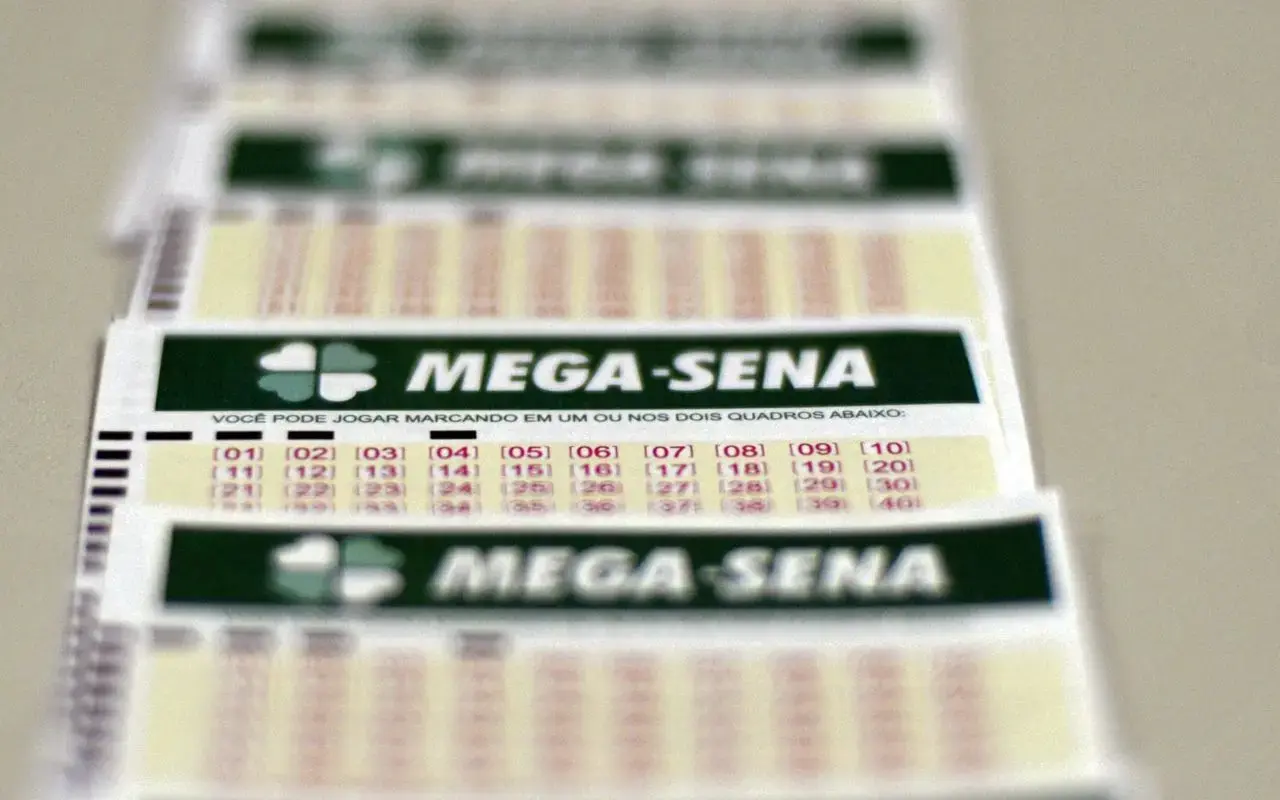 Mega-Sena 3074 pode pagar R$ 230 milhões neste sábado