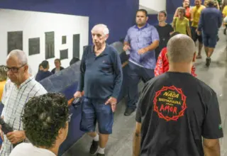 "Não poderia ficar de fora", diz idoso que votou 10 dias após cirurgia