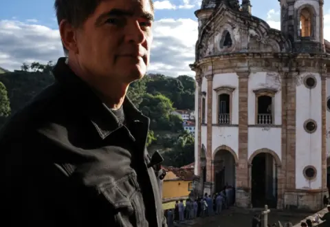 Samuel Rosa publica foto em Ouro Preto e declara voto em Lula