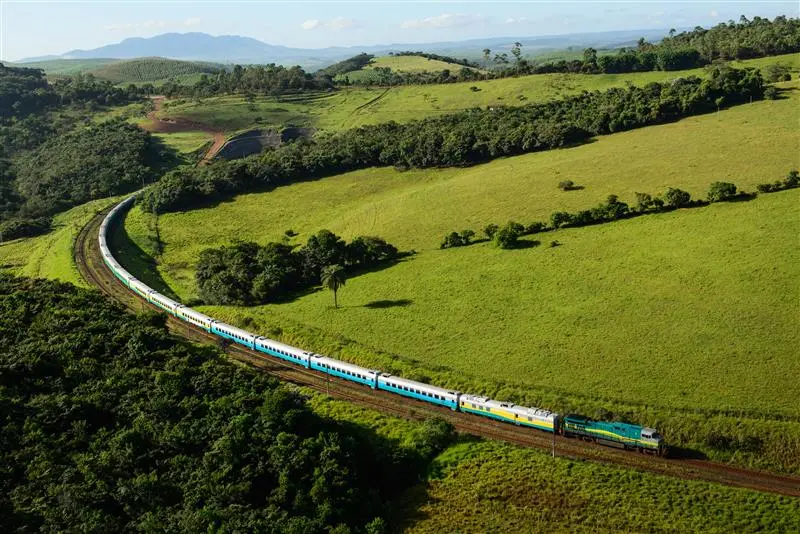 Vale inicia venda de passagens para o Trem de Férias, com viagens noturnas entre Minas e Espírito Santo em dezembro
