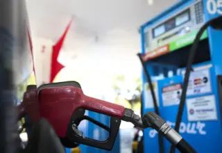 Tributos da gasolina são zerados e subsídios a combustíveis, ampliados